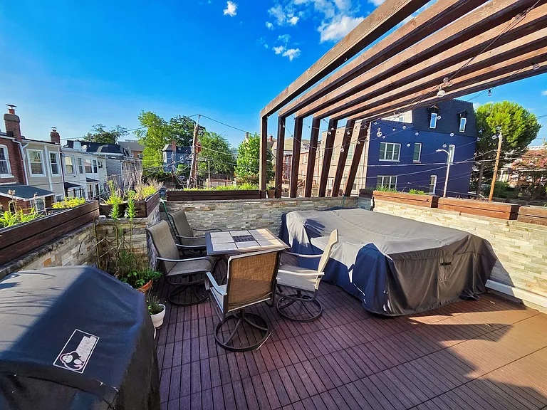 907 Webster St NW #3 — Photo 14