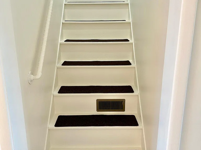 12th St — Photo 15