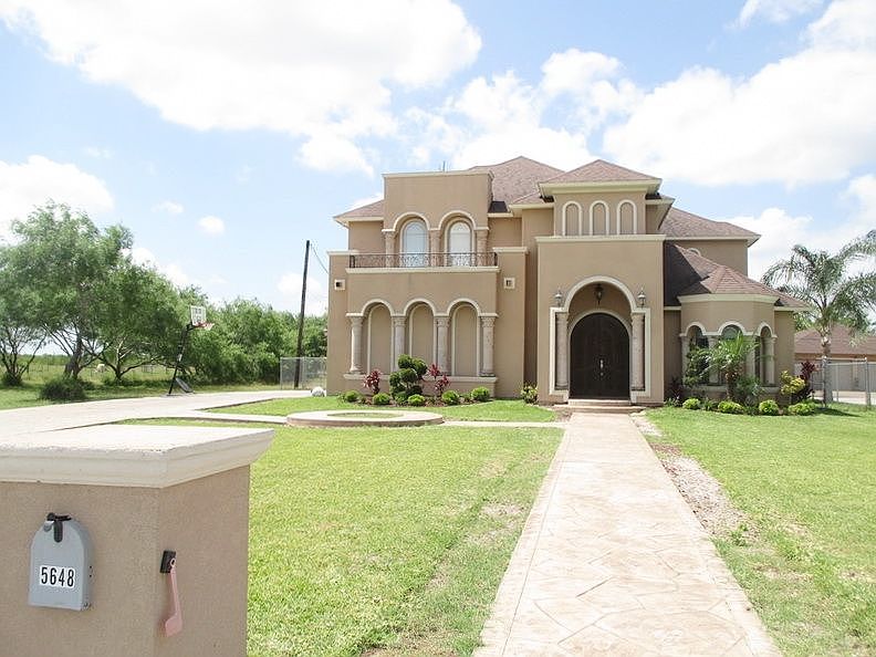 1st image of 5648 Pancho Villa Dr