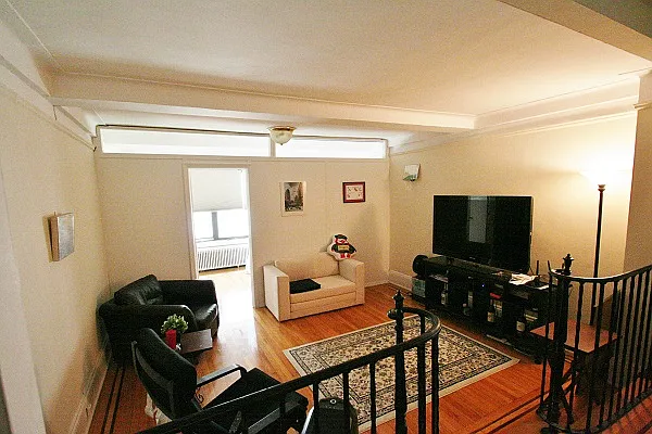 Rented by Green Home NY Realty LLC | media 14