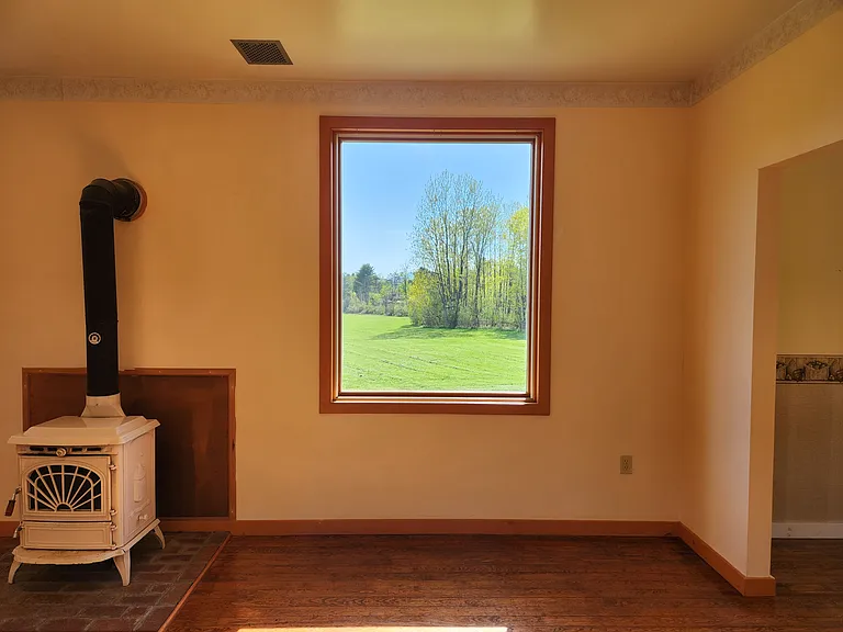 109 N Hollow Rd — Photo 8