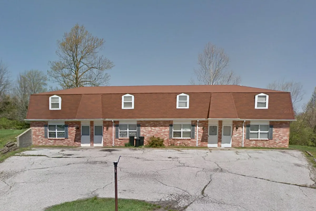 Building Photo - 4405-4411 W Ludwick Blvd