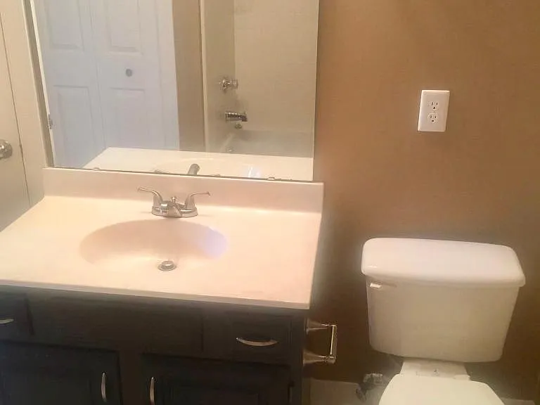 106 Kingsley Woods Dr — Photo 11