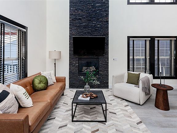 5th image of 8434 Long Meadow Ln