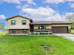 17616 Mississippi St, Lowell, IN 46356