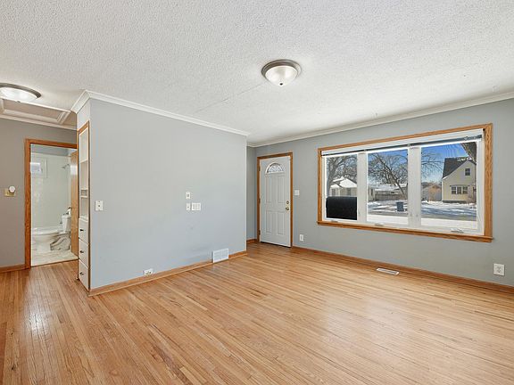 4th image of 8405 Wentworth Ave S