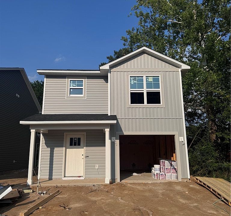 1st image of 413 Jefferson Dr