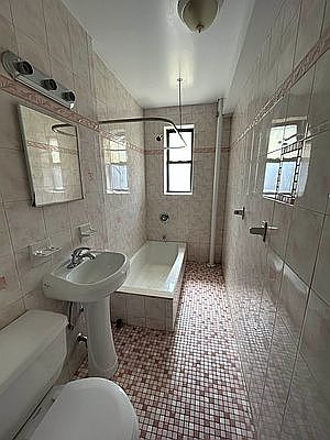 5th image of 89-12 169th St #5