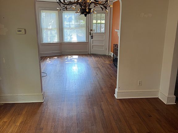 2nd image of 1083 Atlantic Dr NW #1