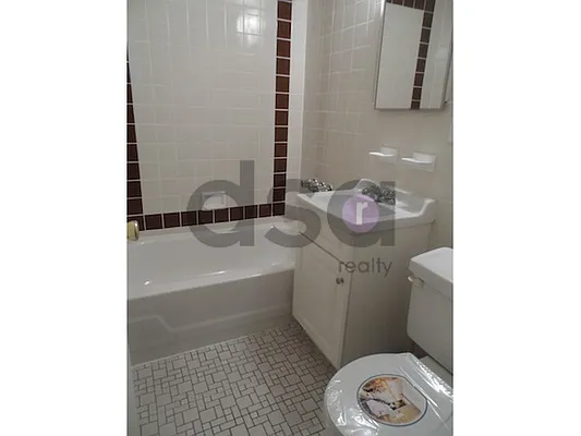 Rented by DSA Realty | media 20