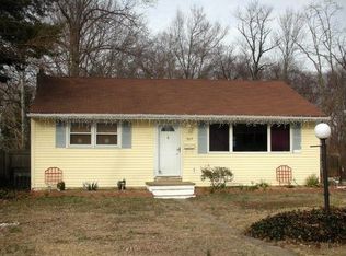 527 Harrison St, Riverside, NJ 08075