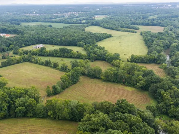 14185 Lipscomb Rd, Harvest, AL 35749