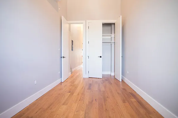 Rented by Nooklyn NYC LLC | media 10