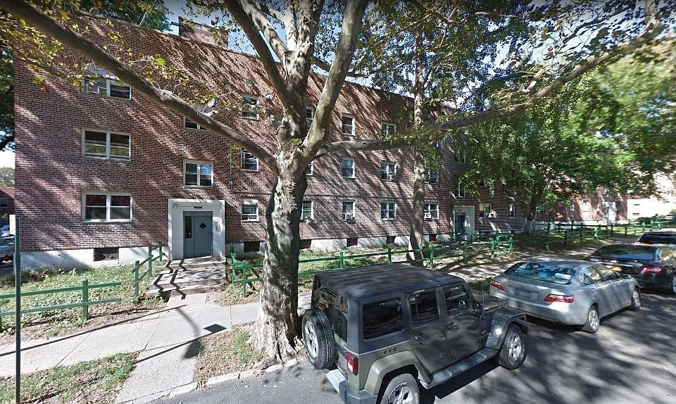 1st image of 13441 Cherry Ave APT 1B