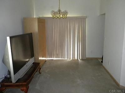 3rd image of 4911 Strawberry Glade Dr