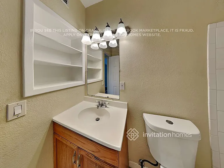 15149 Harding Ave — Photo 15
