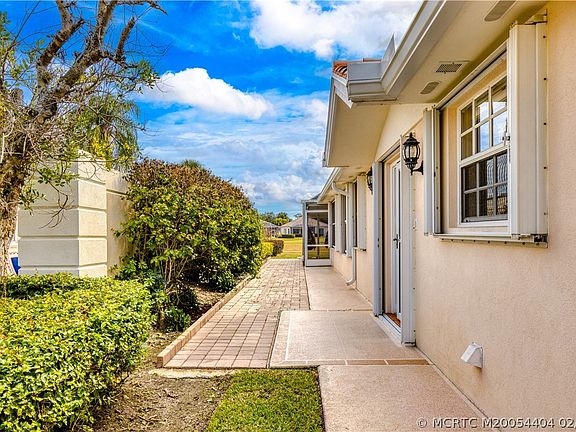 5th image of 8329 SE Double Tree Dr