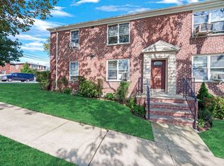 20403 36th Ave, Bayside, NY 11361