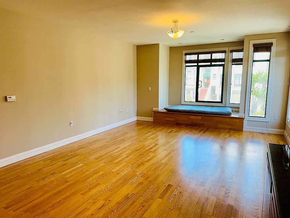 1st image of 2525 California St APT 206