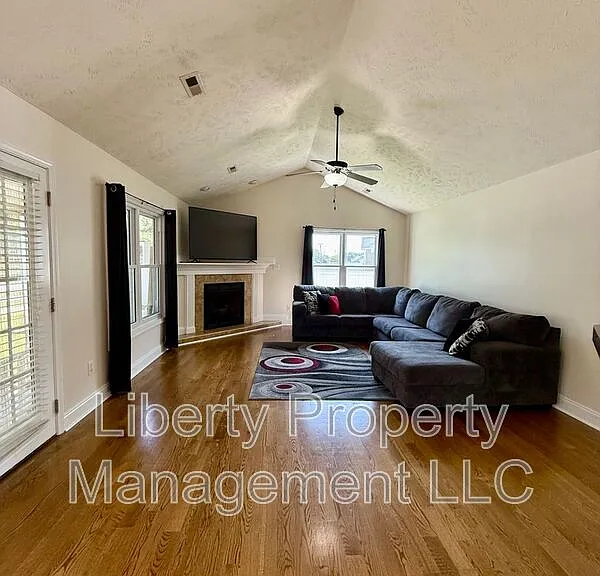 6205 Yorkie Ct — Photo 5