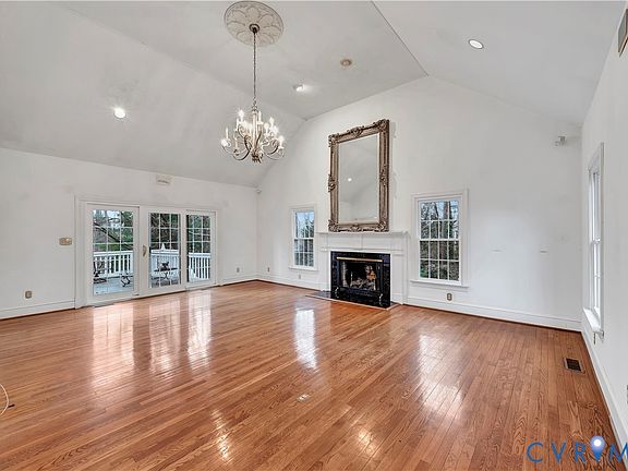 5th image of 10429 Jordan Pkwy