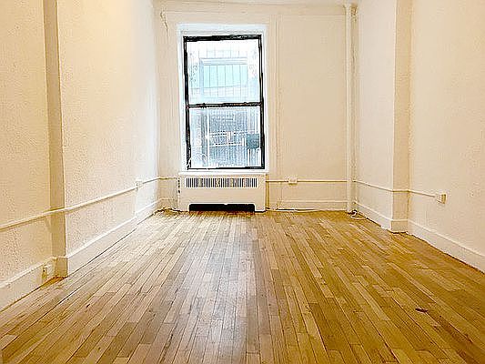 4th image of 245 E 94th St APT 2A