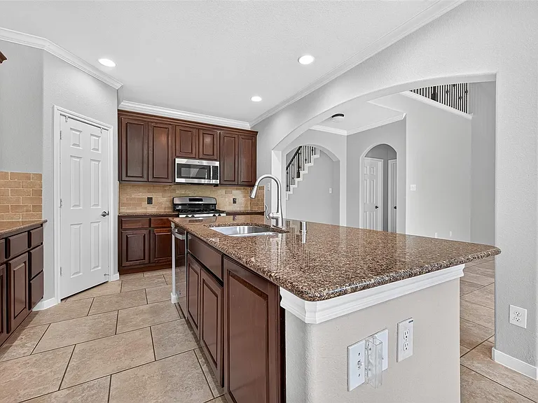 50 Vershire Cir — Photo 19