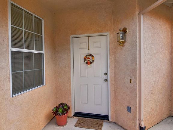 4th image of 250 Aruba Cir