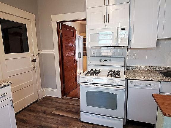 2nd image of 413 4th St SE