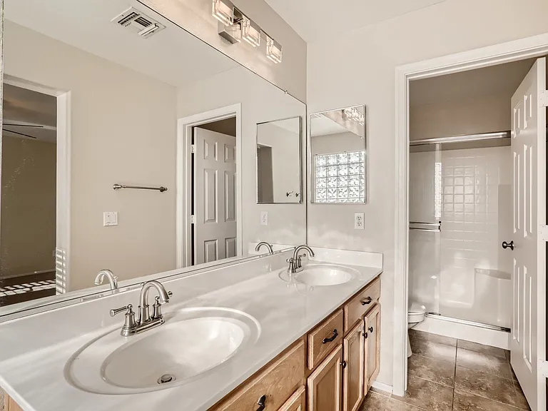 3543 W Steinbeck Ct — Photo 15