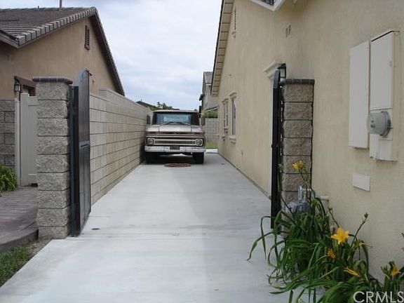 4th image of 6790 Bluestone Ct