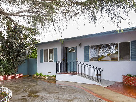 2nd image of 1015 Quinientos St