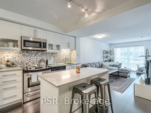 1169 Queen St W #302N, Toronto, ON M6J 0A4