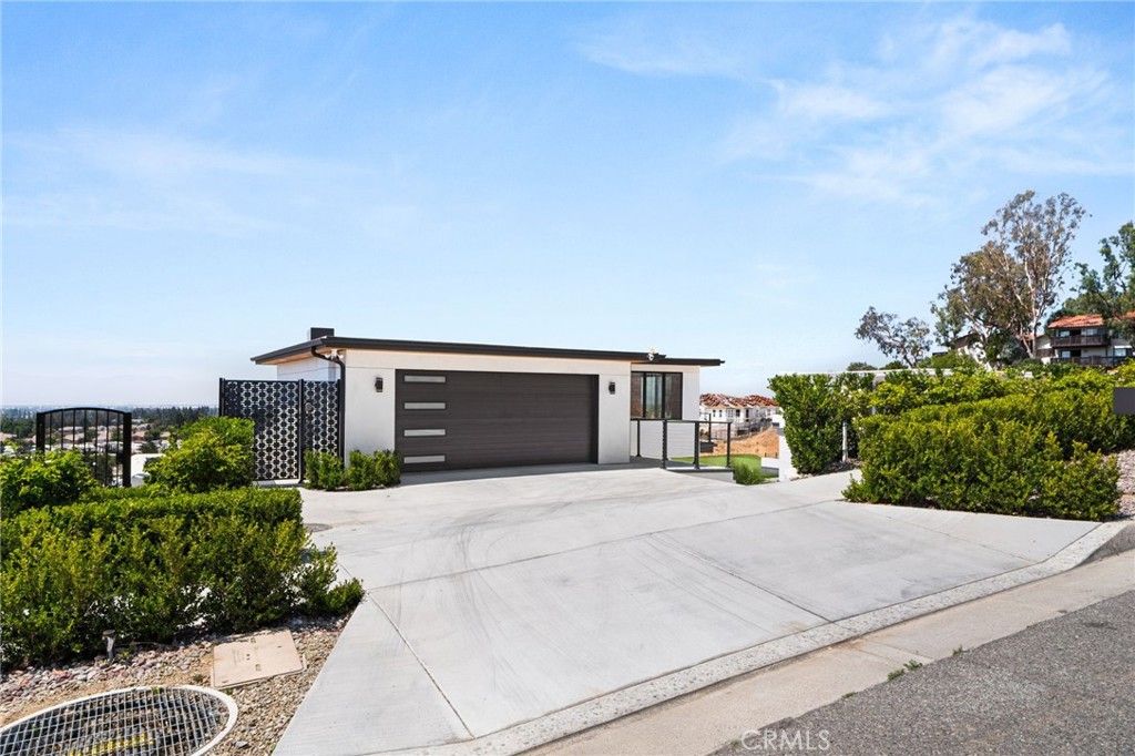 8089 Camino Predera 3
