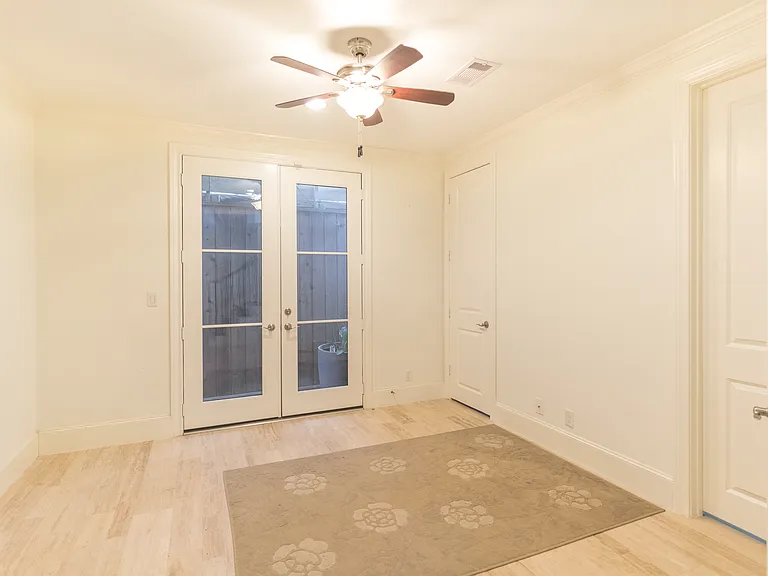 3906 Driscoll St — Photo 3