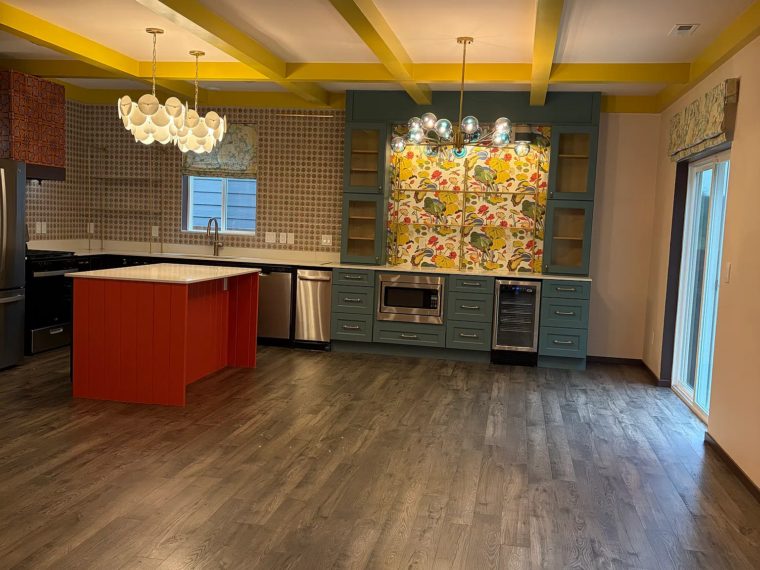4 bed, 1917 sqft, $3,000 — Photo 3
