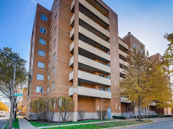 2nd image of 435 William St Unit 203