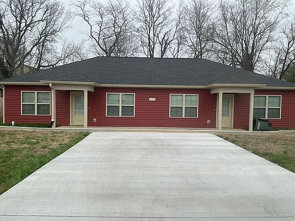 2nd image of 600 Colonette Dr #A