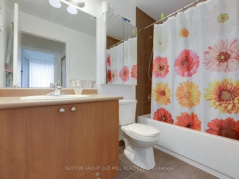 61 Heintzman St #308 — Photo 14