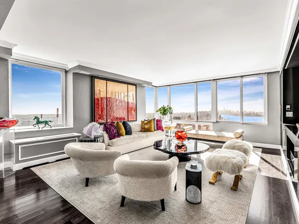 524 East 72nd Street image 1 of 18