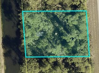 228 Aurora Ave S, Lehigh Acres, FL 33974