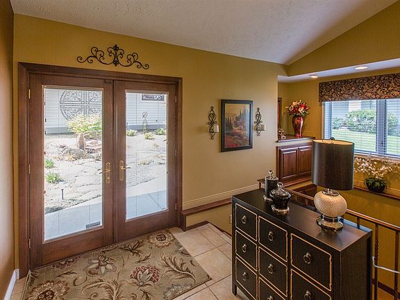 3rd image of 22809 E Clearwater Ln