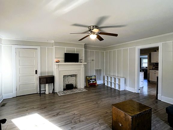 5th image of 305 Washington Ave