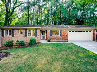 1080 Saratoga Rd, Roswell, GA 30075