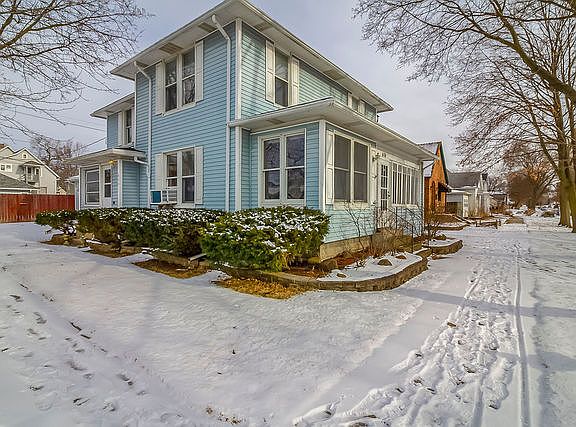 5th image of 404 E Illinois Ave