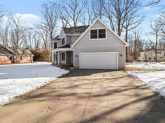 3rd image of 1854 Tall Oaks Dr W