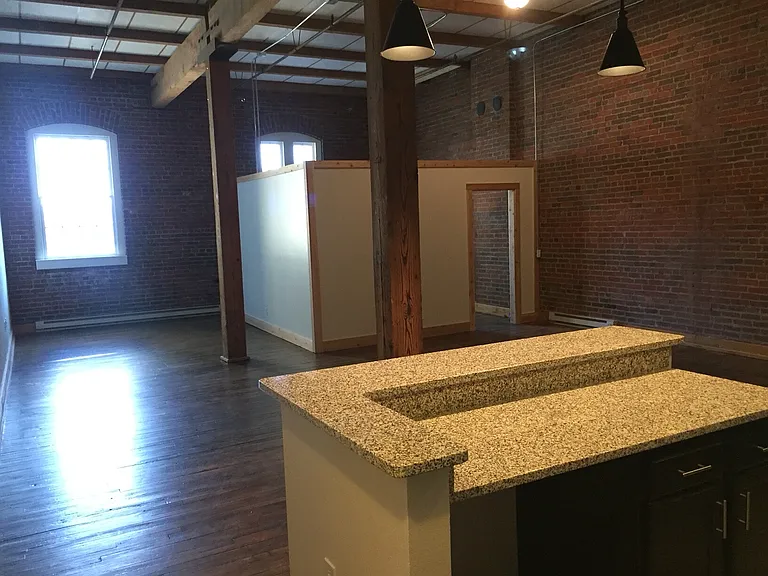 Lofts On Madison — Photo 16