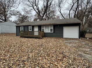 9112 Vaughn Ave, Raytown, MO 64133
