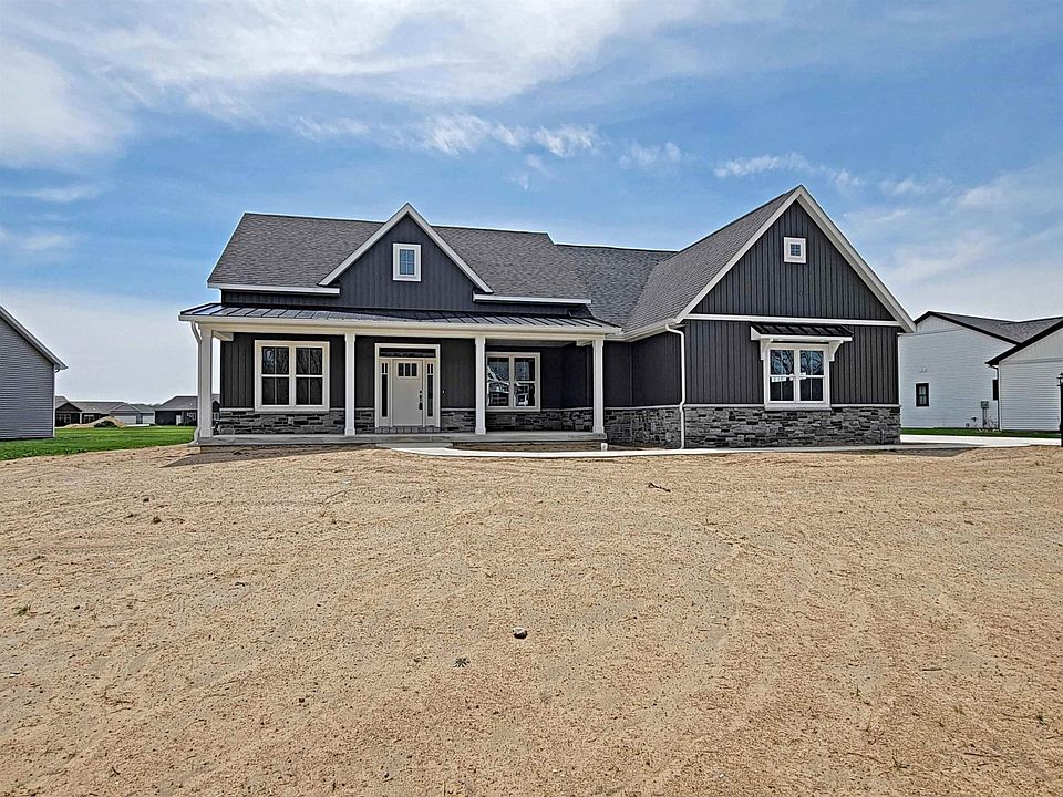1st image of 30792 Villa Dr