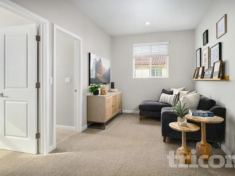 10516 Paseo Garcia Ct — Photo 12